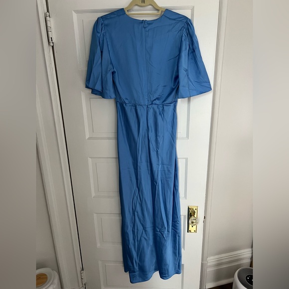 Abercrombie | Angel Sleeve O-Ring Maxi Dress | Size Medium - Picture 4 of 7